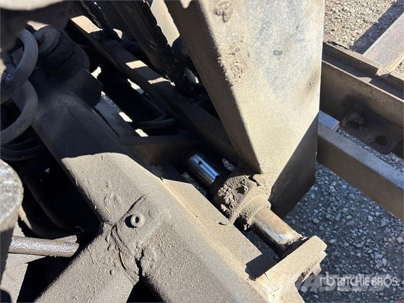 Moffett M8 55.3 5500 lb 3x3 Truck Mounted Forklift Περονοφόρα ανυψωτικά αναρτημένα σε φορτηγά
