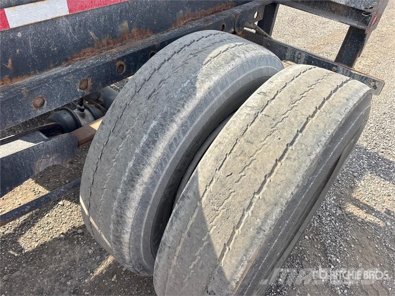 Mond CCG 40 ft Tri/A Extendable Container Trailer Kontejnerske prikolice