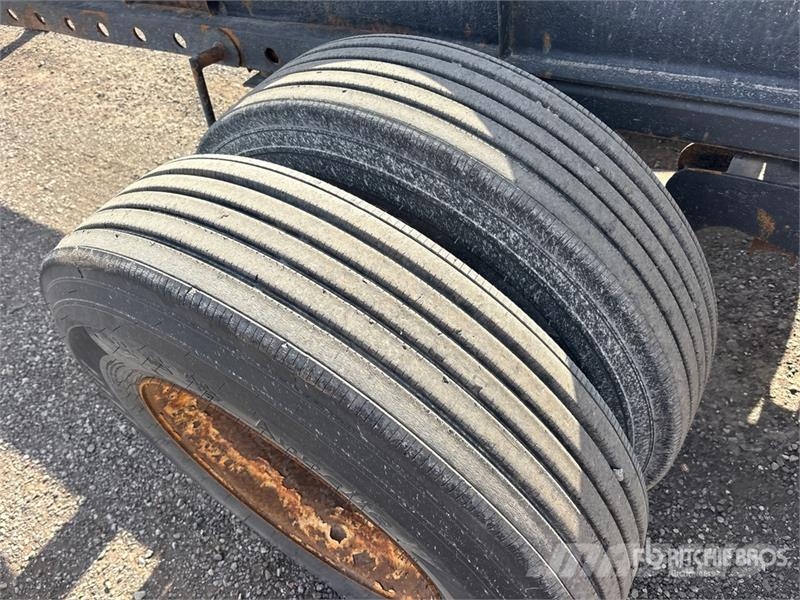 Mond CCG Tri/A Extendable Container Trailer Kontejnerske prikolice