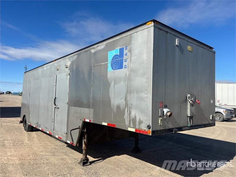Mond S/A 30 ft Movie Set Trailer Altri rimorchi