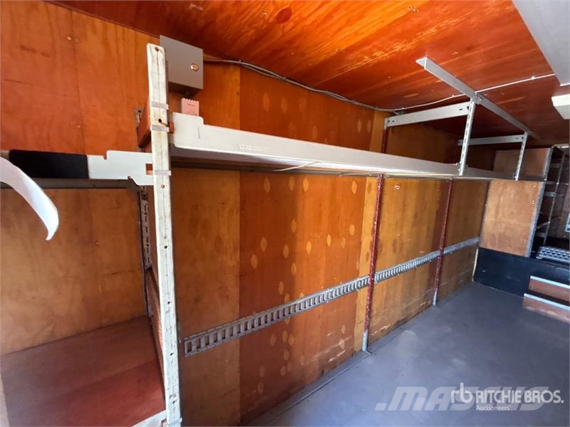Mond S/A 30 ft Movie Set Trailer Altri rimorchi