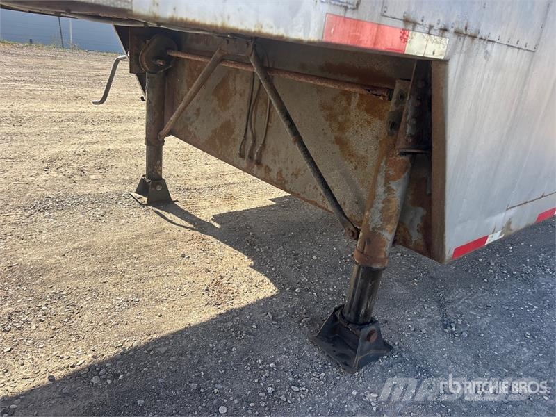 Mond S/A 30 ft Movie Set Trailer Altri rimorchi