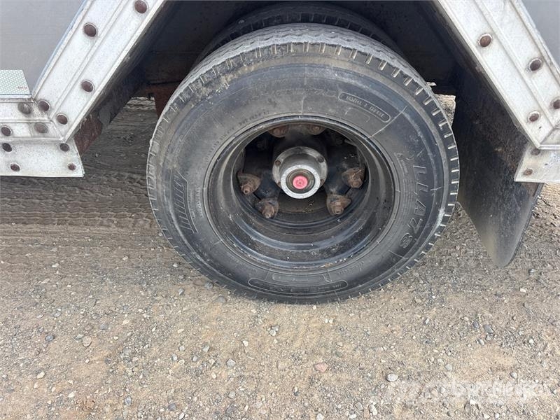  Mond S/A 30 ft Movie Trailer Other trailers
