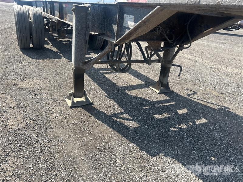  Mond Tri/A Extendable Container Trailer Konteineriekrāvēji