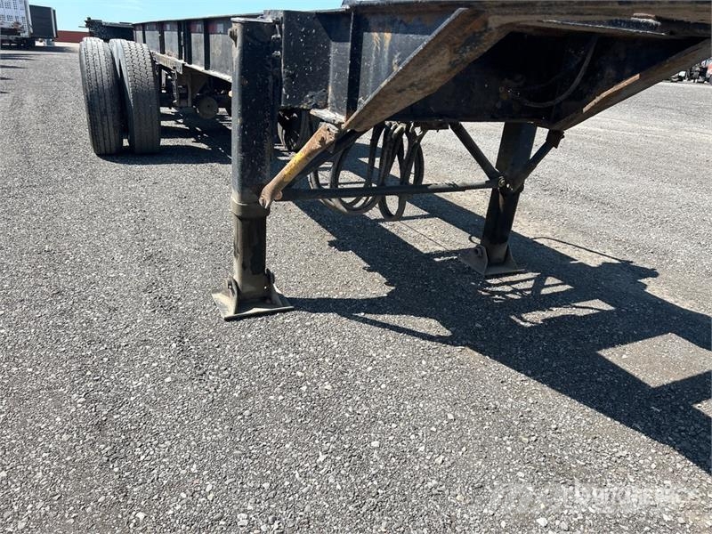  Mond Tri/A Extendable Container Trailer Konteineriekrāvēji
