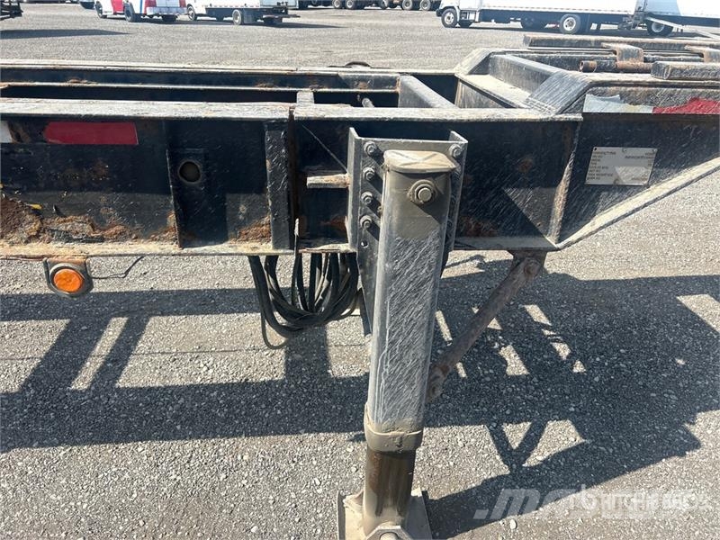  Mond Tri/A Extendable Container Trailer Konteineriekrāvēji