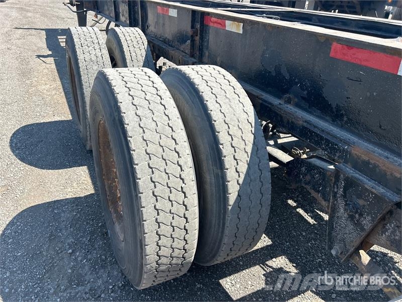  Mond Tri/A Extendable Container Trailer Konteineriekrāvēji