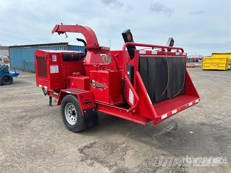 Morbark M12R Tow-Behind Wood Chipper Broyeur de végétaux