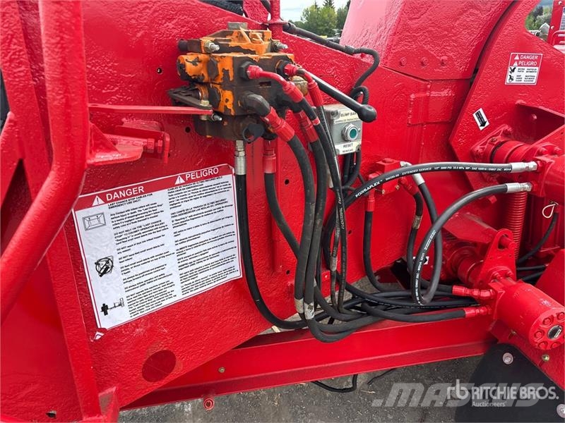Morbark M12R Tow-Behind Wood Chipper Broyeur de végétaux