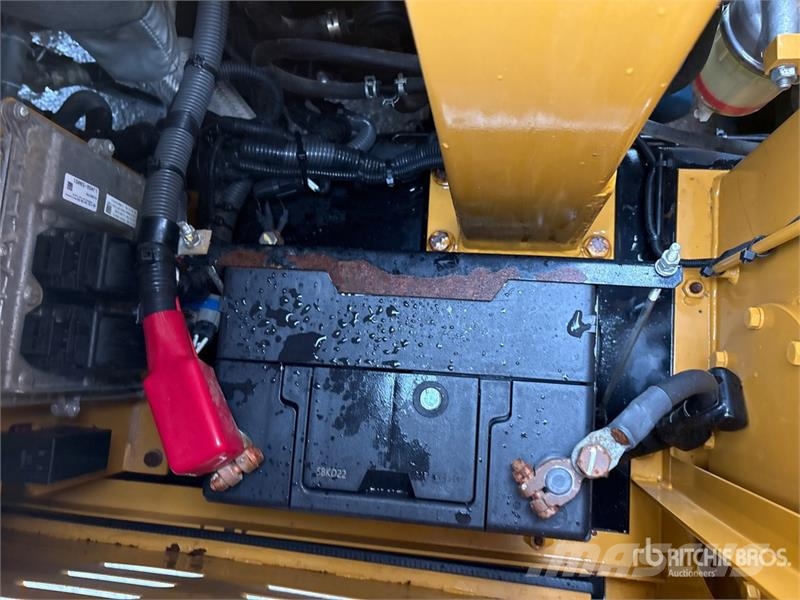 Morooka MFD-20 2000 kg Tracked Forklift شاحنات ذات رافعات شوكية - أخرى
