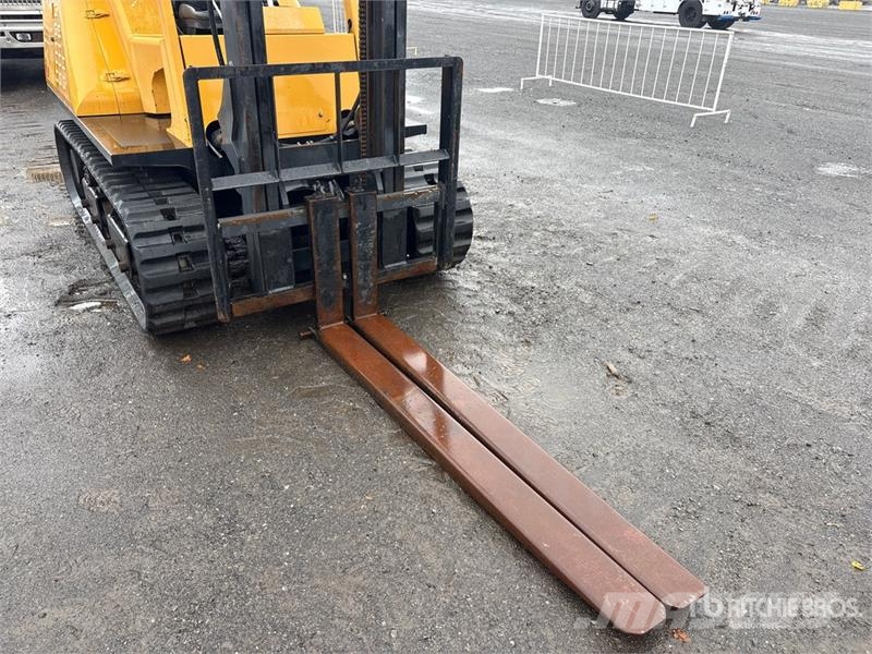 Morooka MFD-20 2000 kg Tracked Forklift شاحنات ذات رافعات شوكية - أخرى