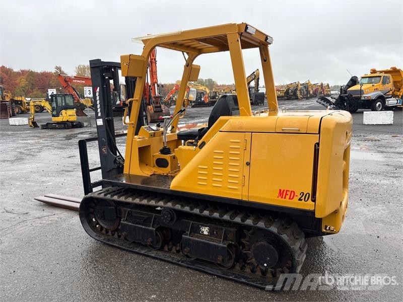Morooka MFD-20 2000 kg Tracked Forklift شاحنات ذات رافعات شوكية - أخرى