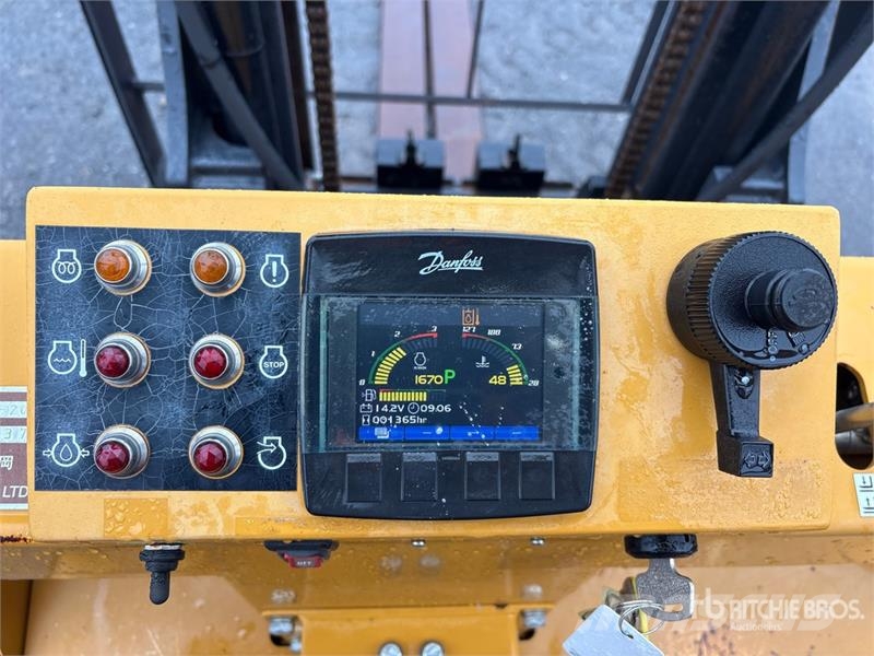 Morooka MFD-20 2000 kg Tracked Forklift شاحنات ذات رافعات شوكية - أخرى