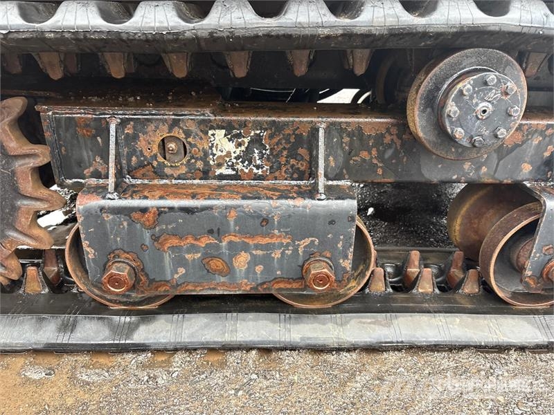 Morooka MFD-20 2000 kg Tracked Forklift شاحنات ذات رافعات شوكية - أخرى