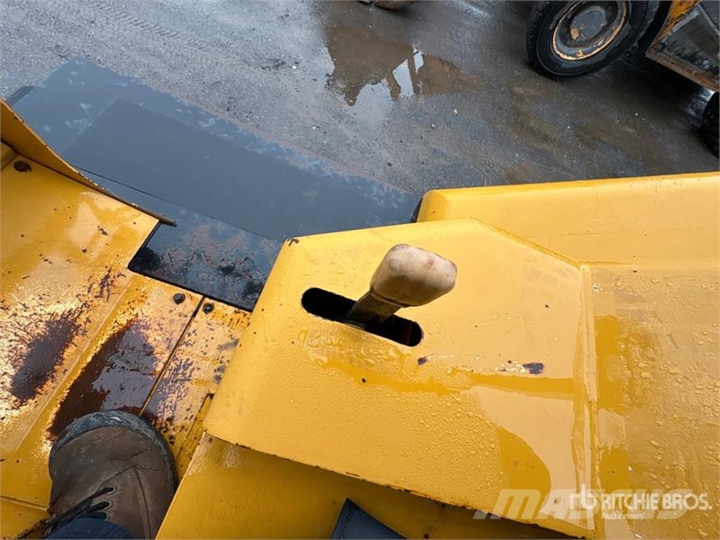 Morooka MFD-20 2000 kg Tracked Forklift شاحنات ذات رافعات شوكية - أخرى