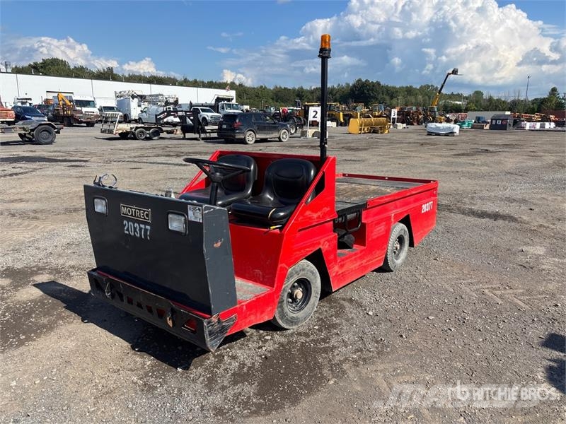 Motrec E-480 Комунални съоражения