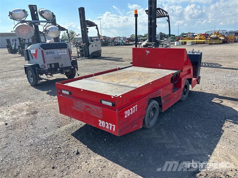 Motrec E-480 Комунални съоражения