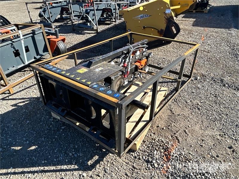 Mower King ECSSCT72 52 in Skid Steer Trencher Trancheuse