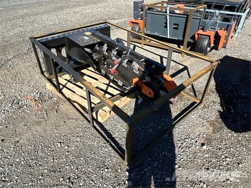 Mower King ECSSCT72 52 in Skid Steer Trencher Trancheuse