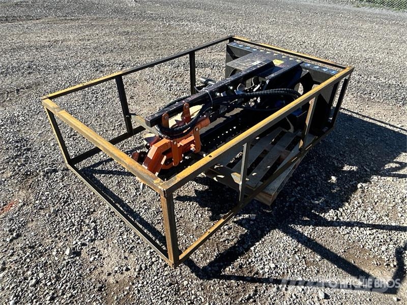 Mower King ECSSCT72 52 in Skid Steer Trencher Trancheuse