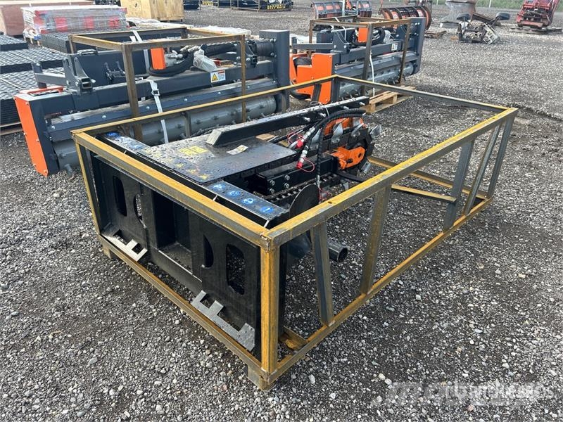  Mower King ECSSCT72 52 in Skid Steer Trencher Ketjukaivurit