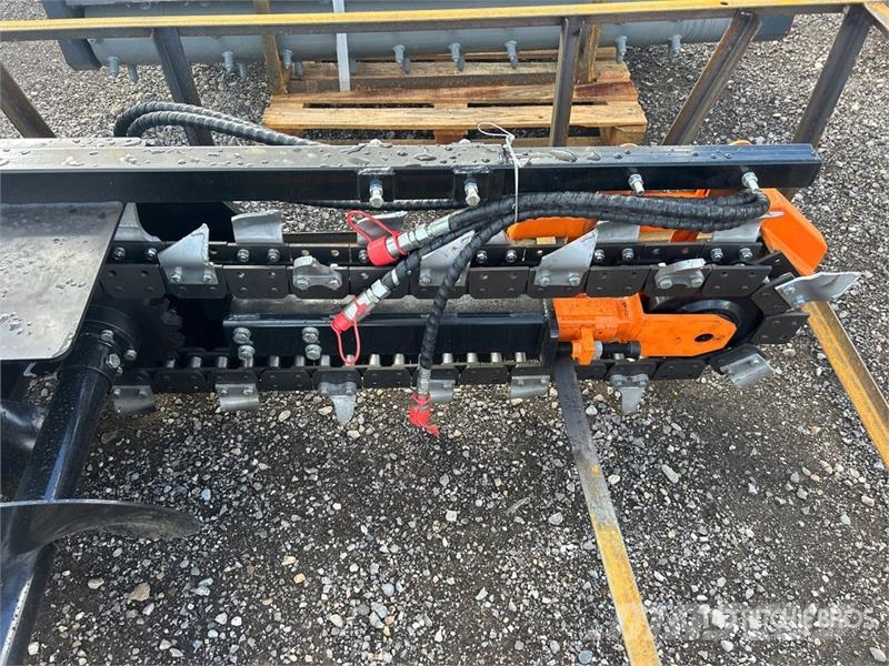  Mower King ECSSCT72 Skid Steer Trencher Freze za kopanje jarkov Trenčerji