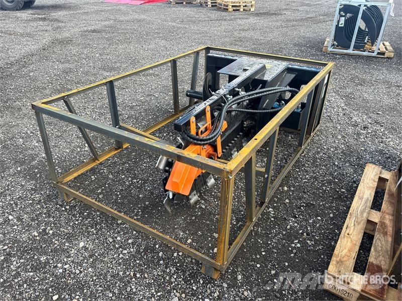  Mower King ECSSCT72 Skid Steer Trencher Freze za kopanje jarkov Trenčerji