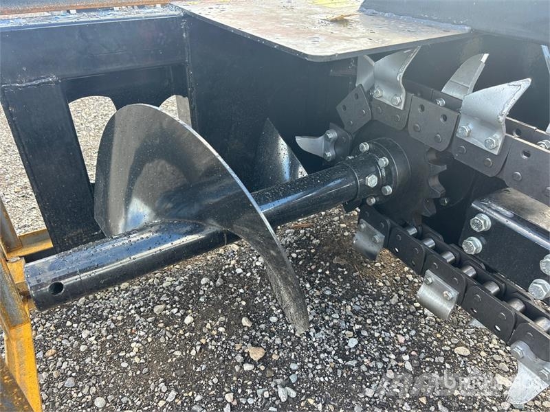  Mower King ECSSCT72 Skid Steer Trencher Freze za kopanje jarkov Trenčerji