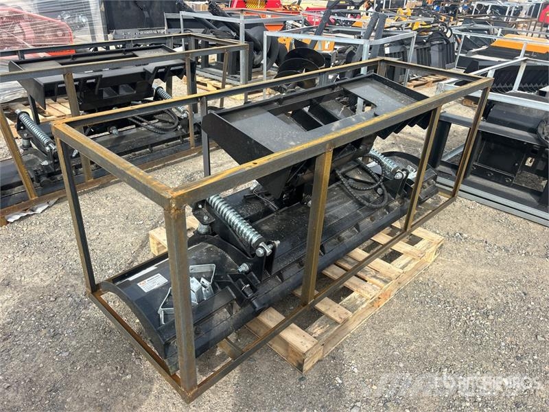  Mower King SPA84 64 in Skid Steer Snow Blade (Unus Sneeuwschuivers en -ploegen