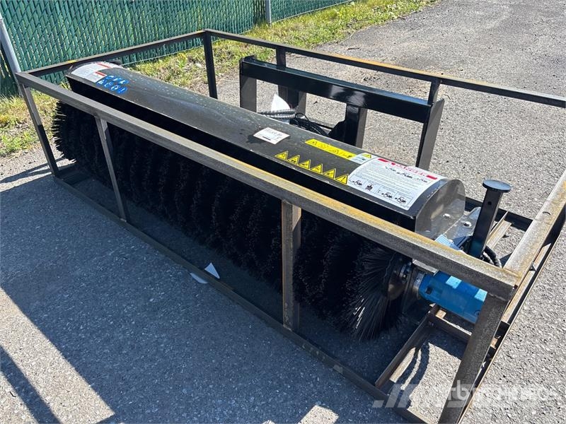 Mower King SSAB72 72 in Skid Steer Broom (Unused) Harjad
