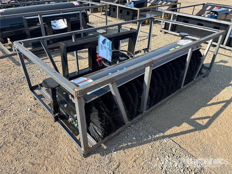 Mower King SSAB72 72 in Skid Steer Broom (Unused) Süpürgeler