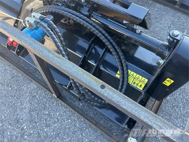 Mower King SSEFGC175 77 in Skid Steer Flail (Unus Косилки