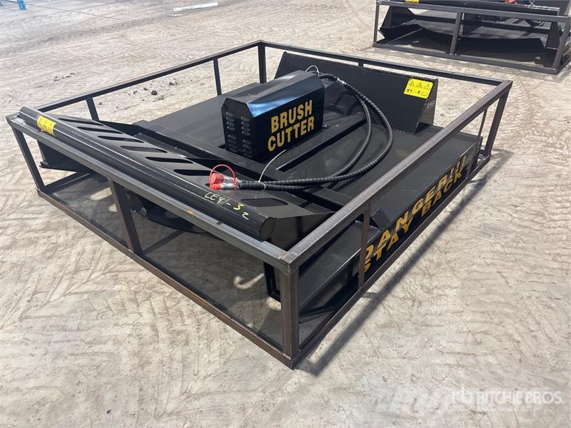  Mower King SSRC 72 in Skid Steer Brush Cutter (Unu ماكينات جز العشب