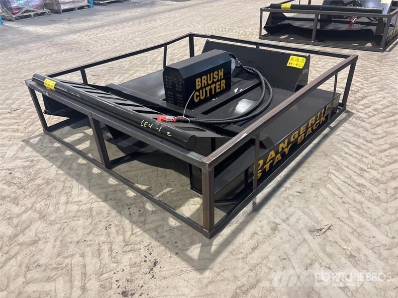  Mower King SSRC 72 in Skid Steer Brush Cutter (Unu ماكينات جز العشب