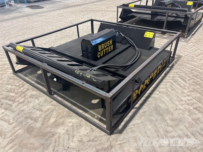  Mower King SSRC 72 in Skid Steer Brush Cutter (Unu ماكينات جز العشب