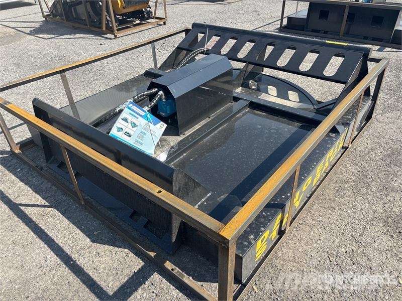  Mower King SSRC 77 in Skid Steer Brush Cutter (Unu ماكينات جز العشب