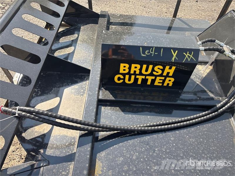  Mower King SSRC 77 in Skid Steer Brush Cutter (Unu ماكينات جز العشب