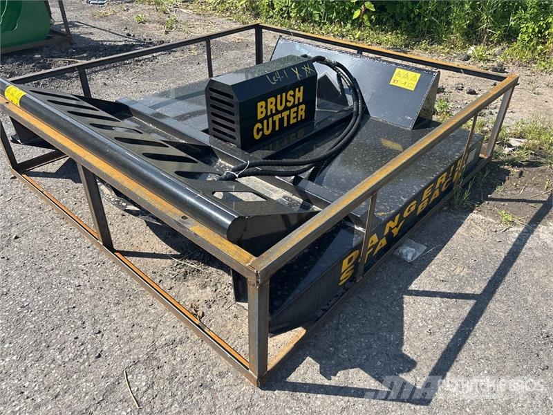  Mower King SSRC 77 in Skid Steer Brush Cutter (Unu ماكينات جز العشب