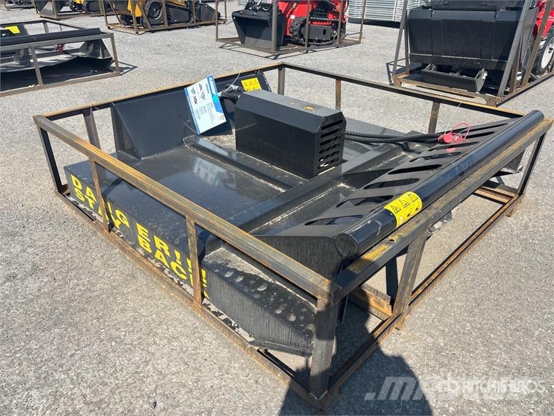  Mower King SSRC 77 in Skid Steer Brush Cutter (Unu ماكينات جز العشب