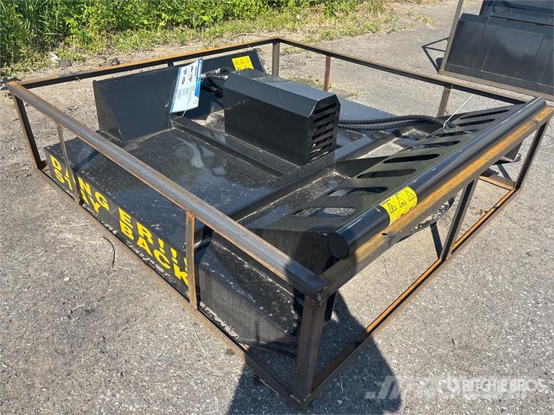  Mower King SSRC 77 in Skid Steer Brush Cutter (Unu ماكينات جز العشب