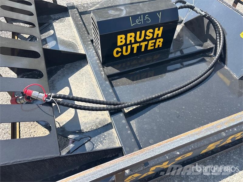  Mower King SSRC 77 in Skid Steer Brush Cutter (Unu ماكينات جز العشب