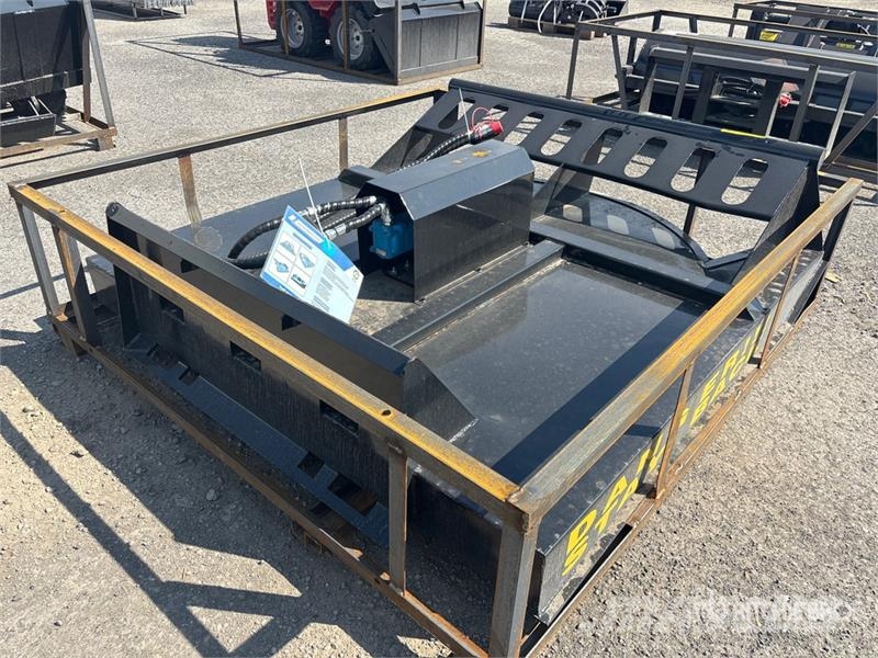  Mower King SSRC 77 in Skid Steer Brush Cutter (Unu ماكينات جز العشب