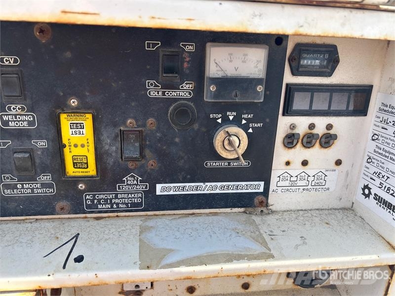 MQ DLW300ESA1 280 A Engine Driven Welder Lasapparaten