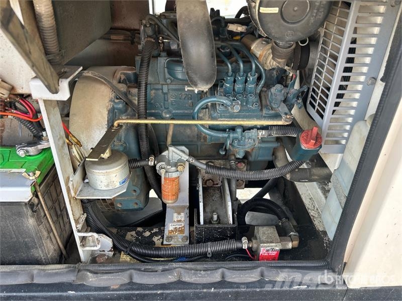 MQ DLW300ESA1 280 A Engine Driven Welder Lasapparaten