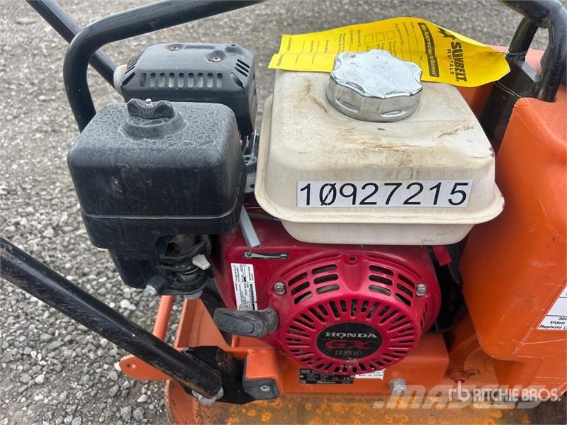 MQ MVC64VHW Vibratory Plate Compactor Vibrator compactors