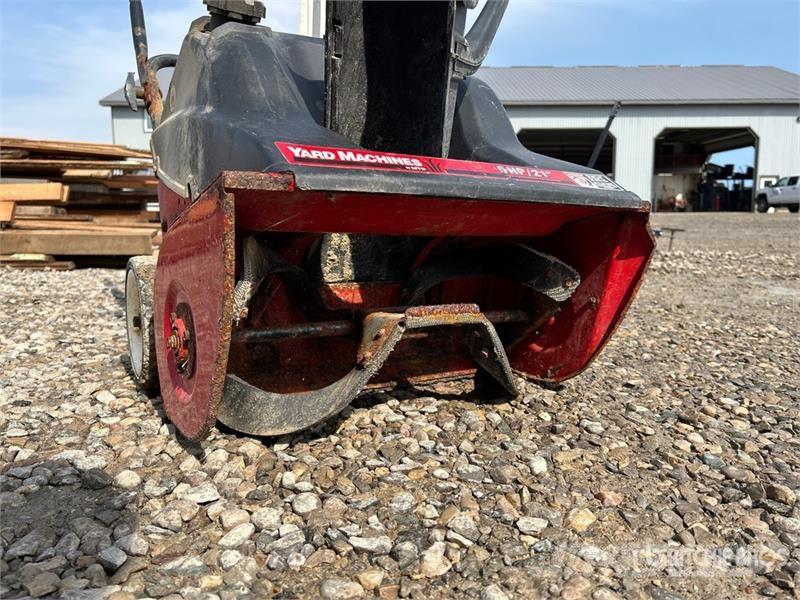 MTD 21 in 1 Way Snow Blower Sniega metēji