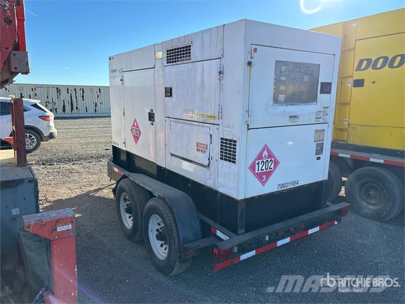 MultiQuip DCA-150USJ3CAN 120 kW Mobile Generator Set مولدات ديزل