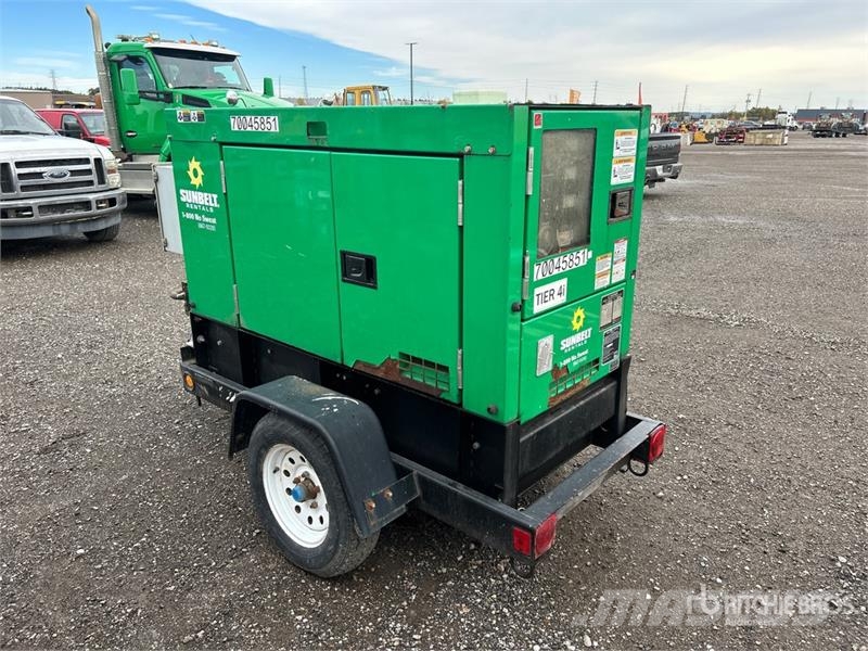 MultiQuip DCA-25USI Générateurs diesel