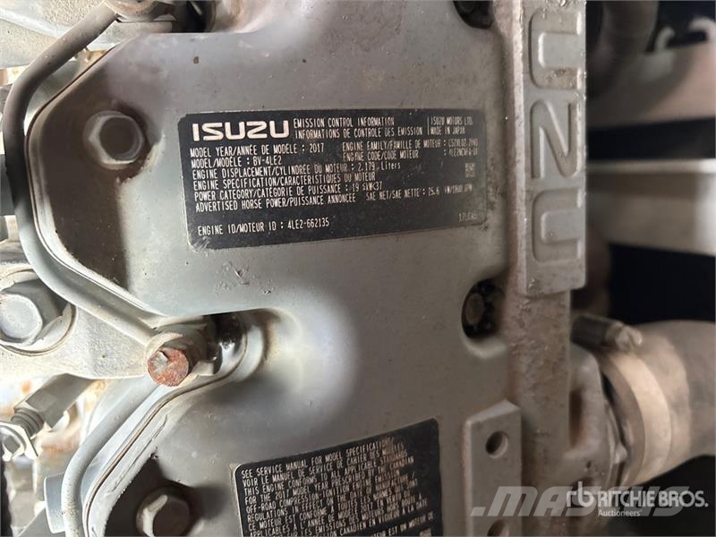 MultiQuip DCA25US14CAN 37 kW Skid-Mounted Generator Set Dízel áramfejlesztők
