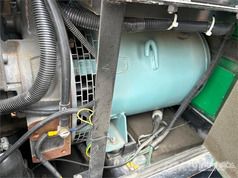 MultiQuip DCA25USI4CAN Dizelski agregati
